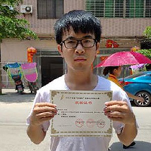 楊東強(qiáng)，室內(nèi)設(shè)計(jì)專業(yè)