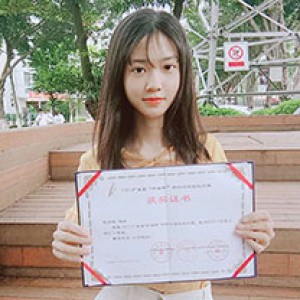 熊顏琪，室內(nèi)設(shè)計(jì)專業(yè)