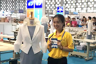 陳鈺嫻，服裝設計專業(yè)畢業(yè)